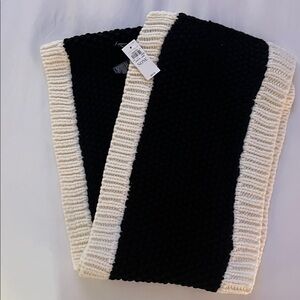 Ann Taylor Black and Cream Scarf/Wrap